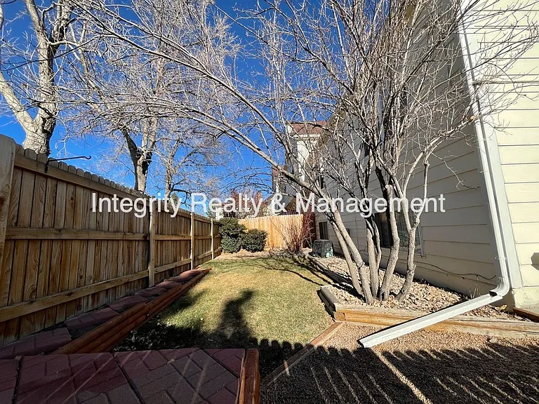 7777 S Steele St — Photo 8