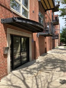 2806 N Oakley Ave APT 405, Chicago, IL, 60618