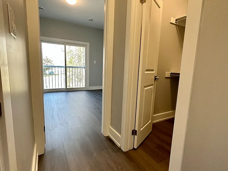 58 Griffith St #UPPER — Photo 18