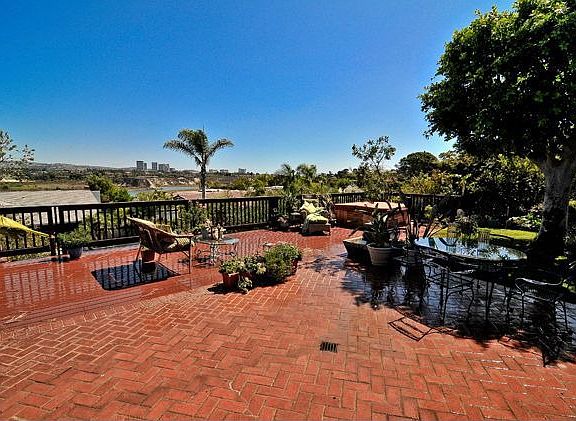 Double Deep Back Yard