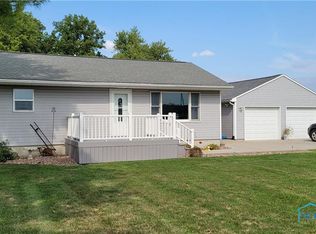 13790 State Highway 120, Lyons, OH 43533