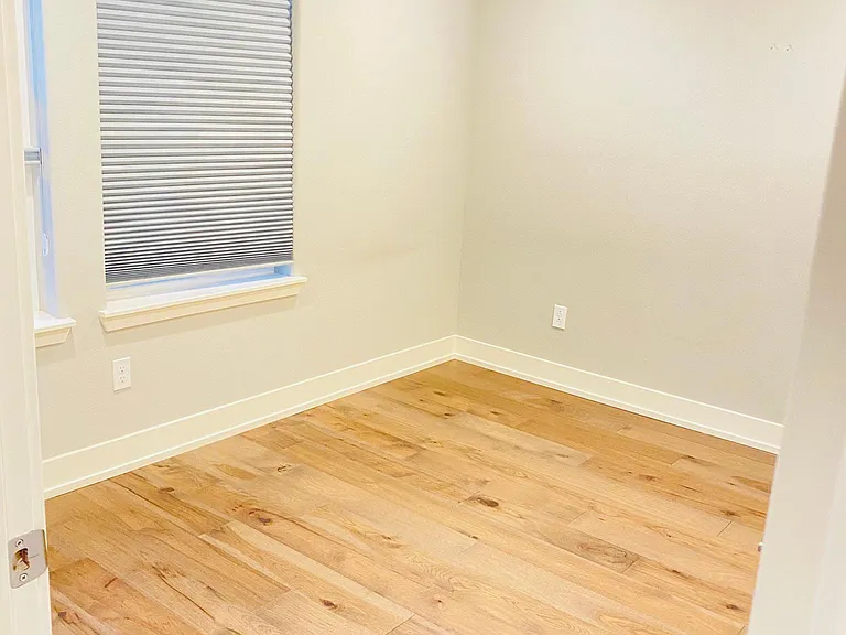 645 E Evelyn Ave — Photo 16