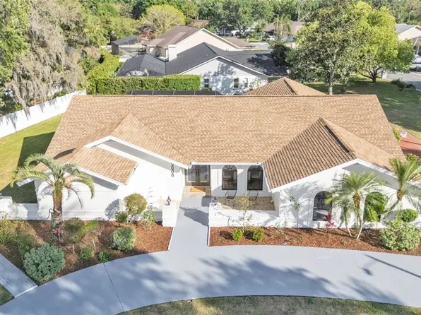 3006 Pine Club Dr, Plant City, FL 33566