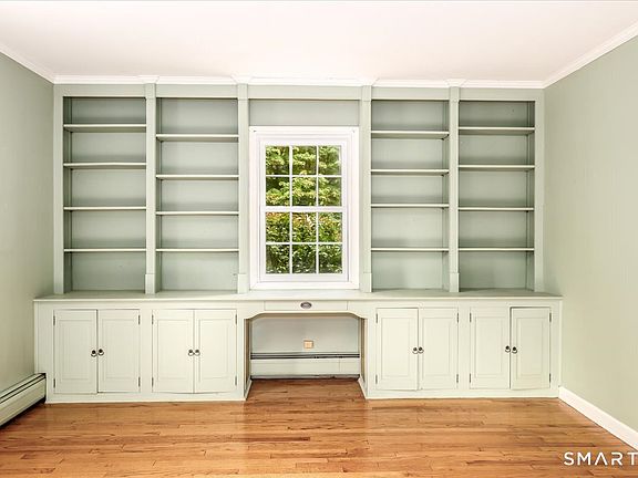 2nd image of 264 Chestnut Land Road