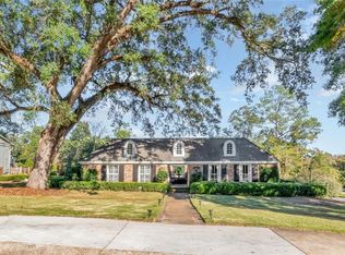 17 Edgefield Rd, Mobile, AL 36608