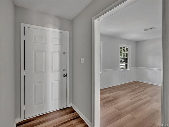 5th image of 9343 Telstar Dr