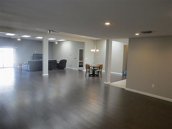 4th image of 3890 Tumbleweed Ave