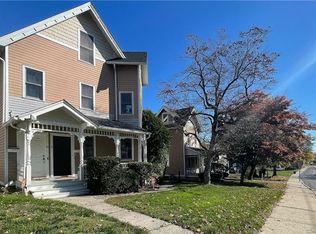 16 Hillside Pl #C2, Norwalk, CT 06851