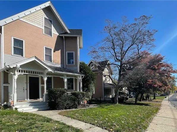 16 Hillside Place #C2, Norwalk, CT 06854