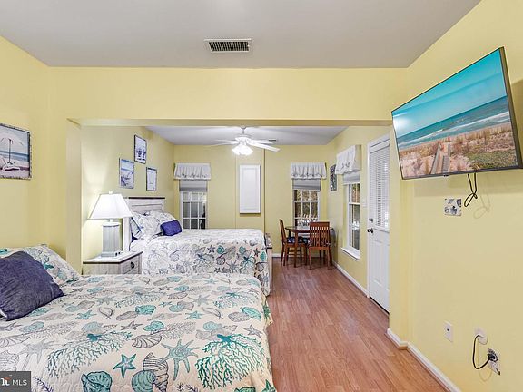 4th image of 27 John Hall Dr Unit 39
