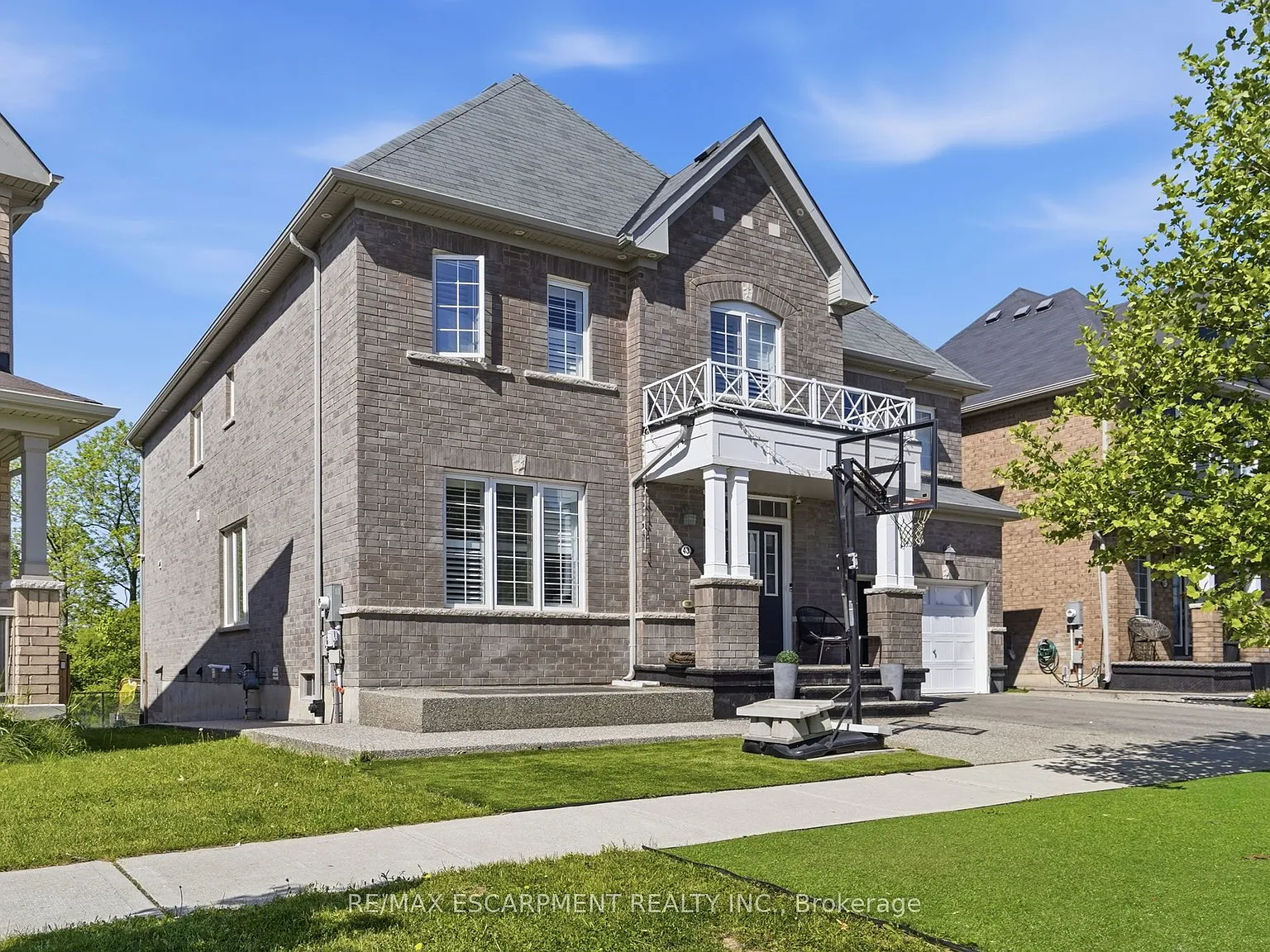 2 bed, $1,700 — Photo 1