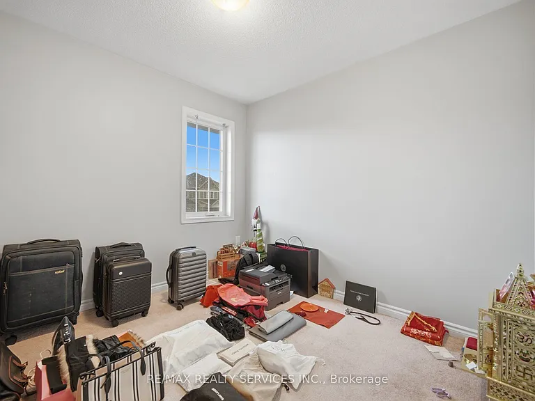 75 Benhurst Cres #UPPER — Photo 36