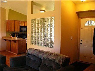4th image of 1300 SE 64th Ct