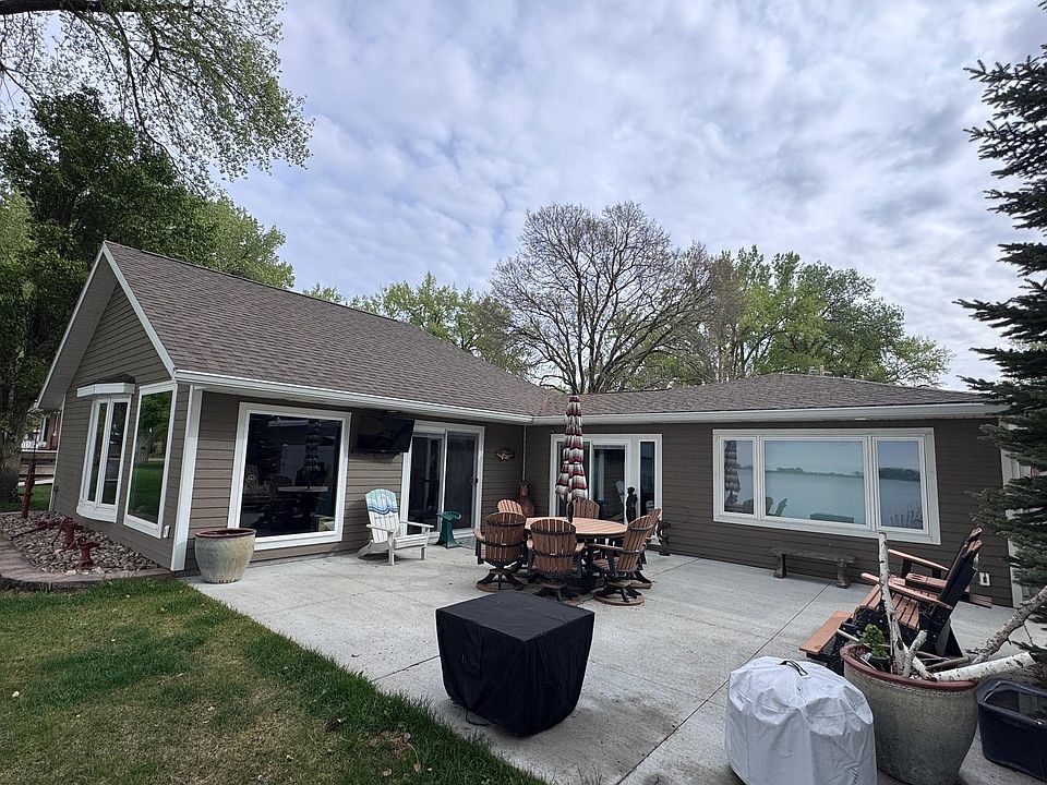 1st image of 35 Park Lane Dr #28