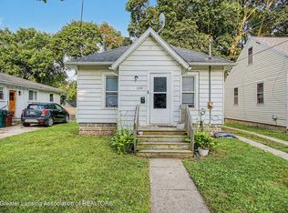 1134 McCullough St, Lansing, MI 48912