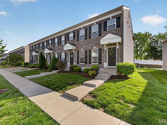 2nd image of 463 Wild Oak Dr