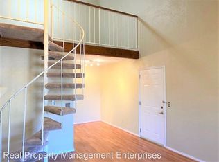 11120 Stratford Dr APT 215, Oklahoma City, OK 73120