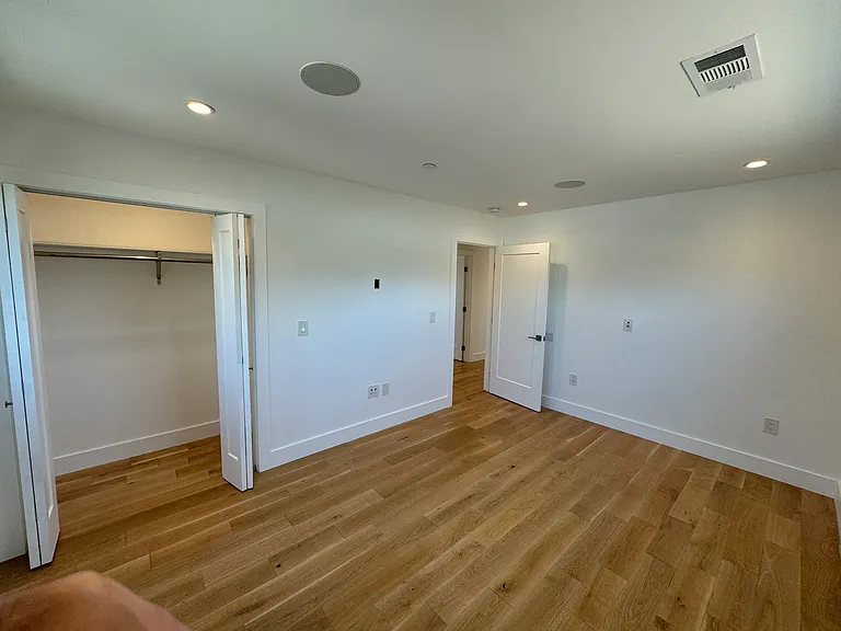 429 N Lomita St — Photo 22