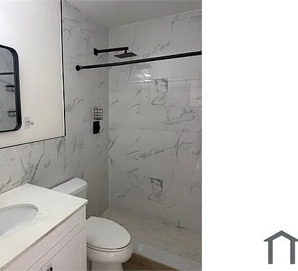 101 SE 4th Ave #6