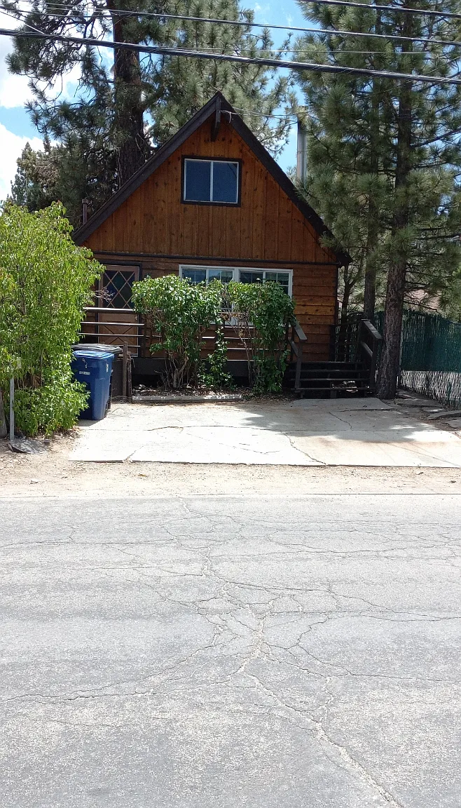 2 bed, 656 sqft, $1,500 — Photo 1