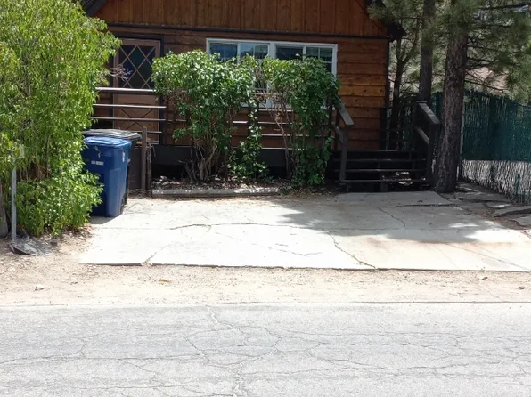 130 W Country Club Blvd, Big Bear City, CA 92314