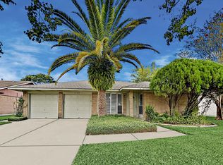 2018 Williamsburg Ct N, League City, TX 77573