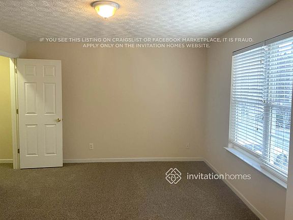 5th image of 506 W Oaks Dr