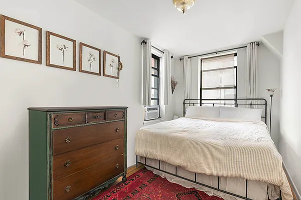 Rented by The Agency | media 16