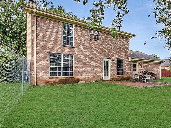 5th image of 103 Bordeaux Ct