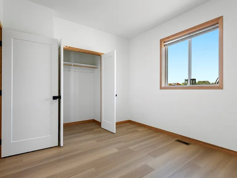 Archer Flats — Photo 15