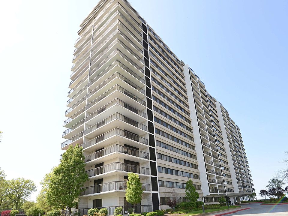 1st image of 12550 Lake Ave APT 711