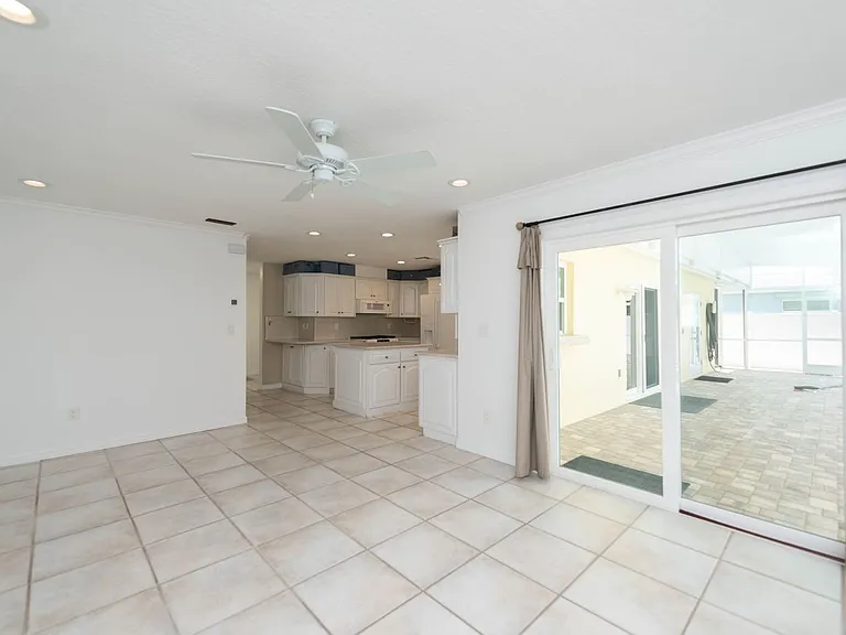 444 Finch Dr — Photo 78