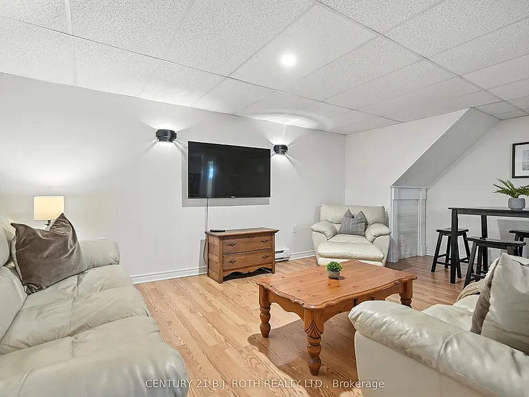 41 Market St #BASEMENT — Photo 4