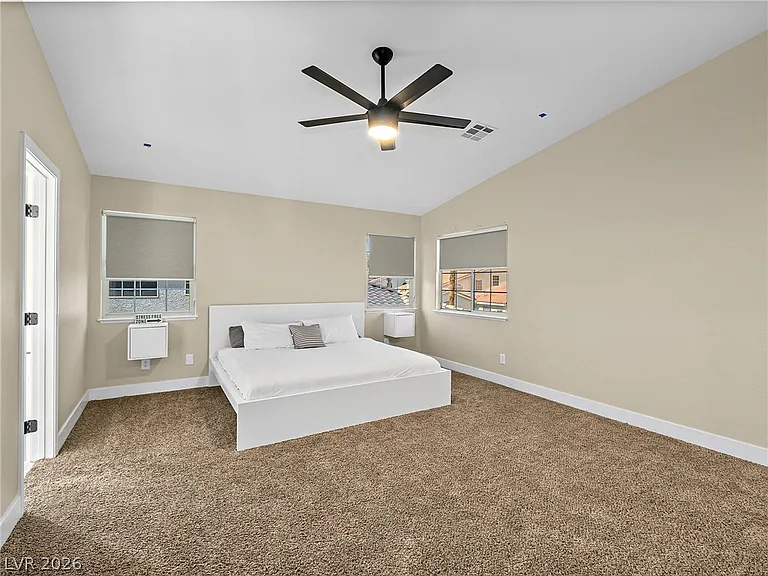 9041 Kingsdale Ct — Photo 24