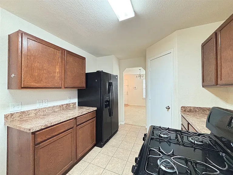 2803 Mustang Hill Ln — Photo 17