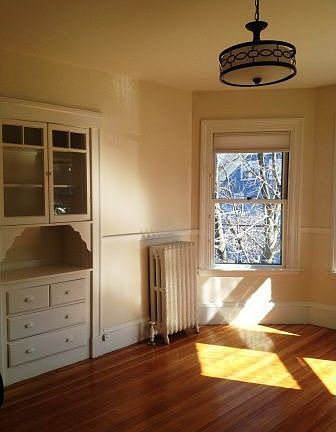 5th image of 38 Marshall St