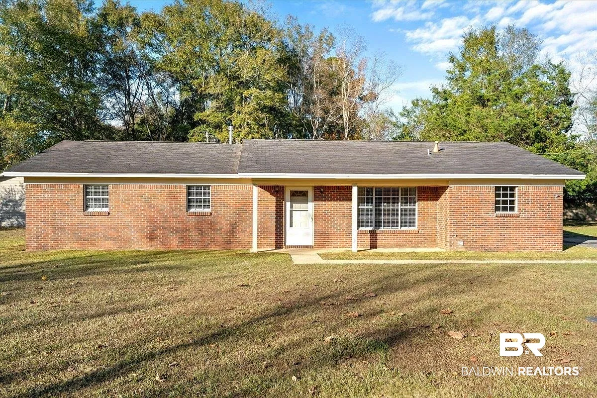 3 bed, 2.0 bath, 1663 sqft, $1,850 — Photo 1