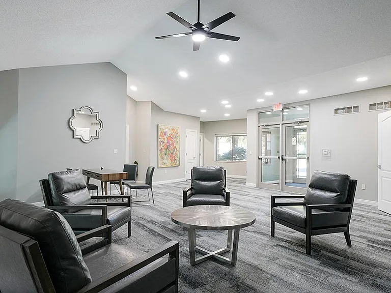 Relax in our stylish and comfortable clubhouse lounge.