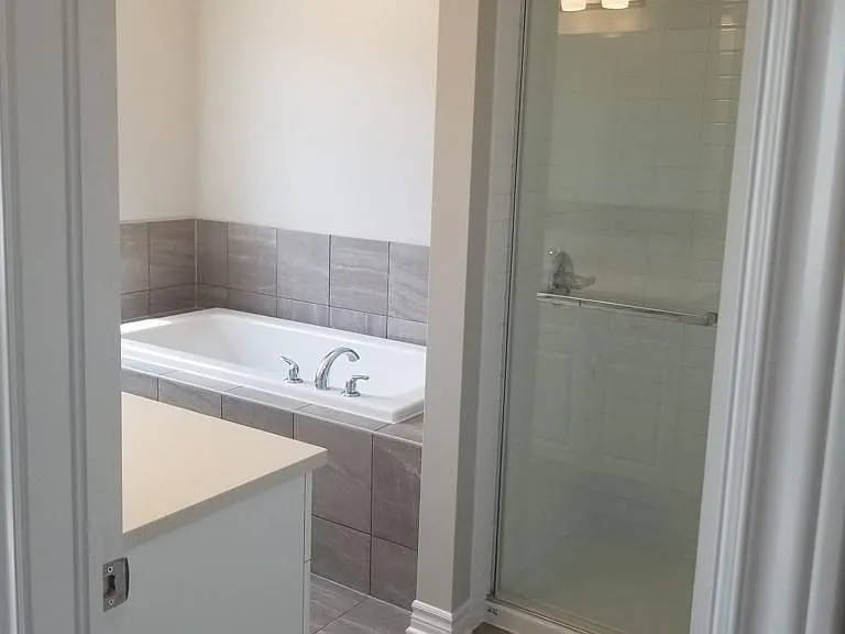 1510 Scarlet St — Photo 17