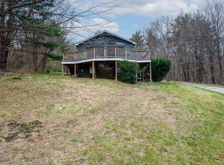 47 Lake Rd, Brookfield, MA 01506