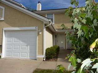 4617 NE Whispering Winds Dr UNIT 46, Lees Summit, MO 64064