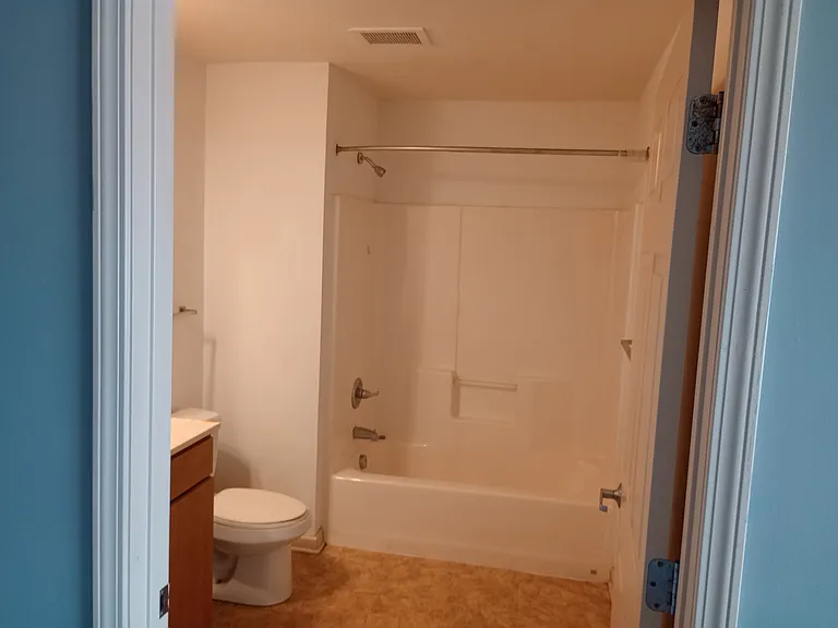 Mill Supply Apartments — Photo 9