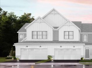 6393 Hamilton Woods Blvd S, Westerville, OH 43081