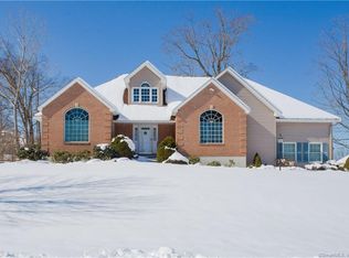 5 Jacob Dr, Wethersfield, CT 06109