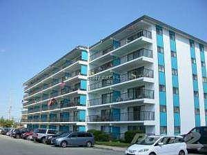 Watergate One