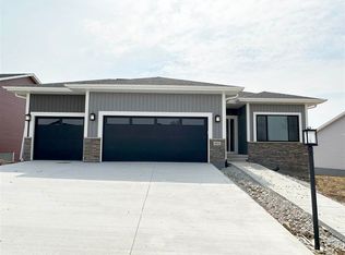 4031 Anna St, Iowacity, IA 52240