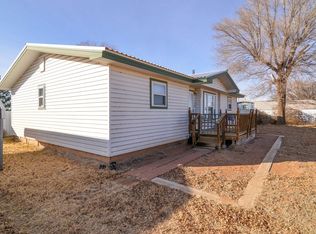205 E 4th St, Sundown, TX 79372