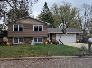 2016 Grand Ave, Albert Lea, MN 56007