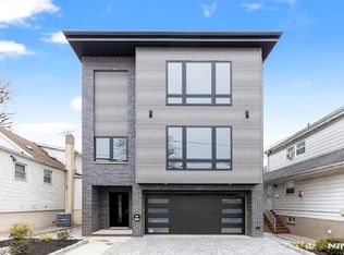428 Lafayette Avenue, Cliffside Park, NJ 07010