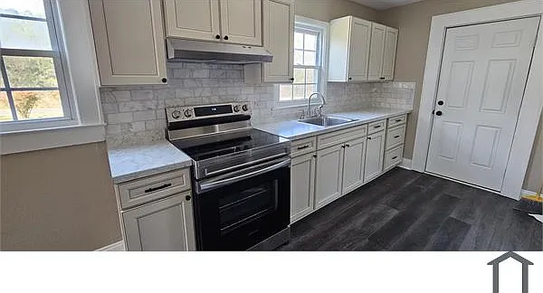 356 Atkins Ave — Photo 7